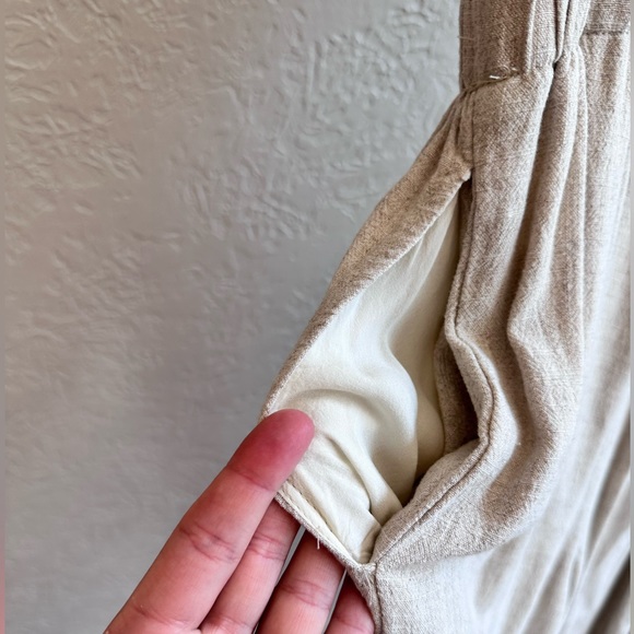 MPC boutique linen jumpsuit - Picture 4 of 7